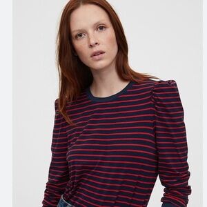 GAP Puff Sleeve T
